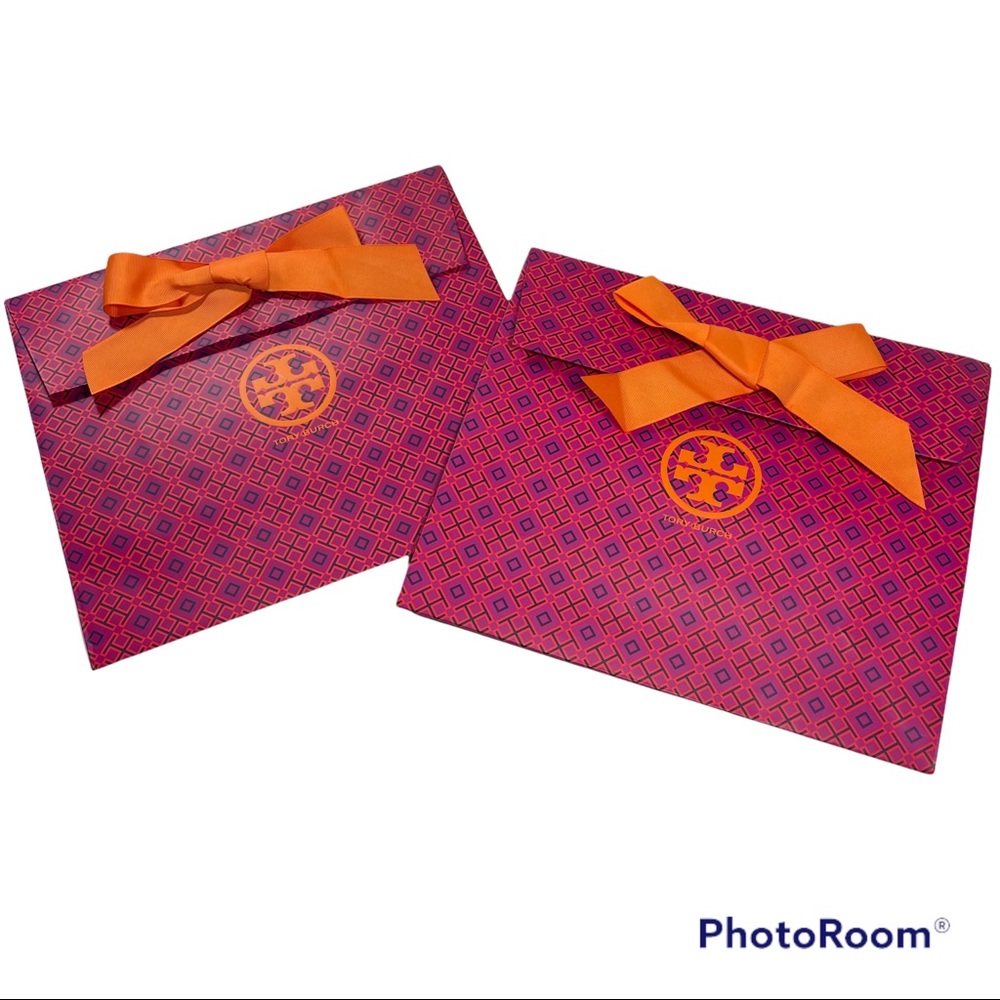 Tory Burch gift wrap/bag with bow, set of two 10.5” x 12” x 5”